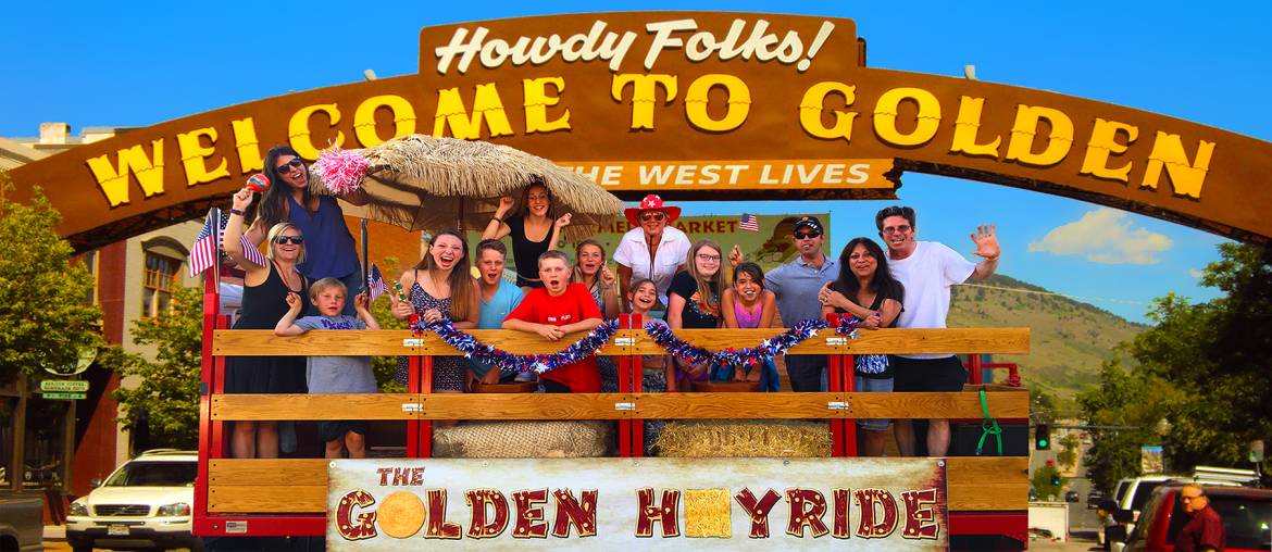 golden-hayride-group-picture-arch.jpg